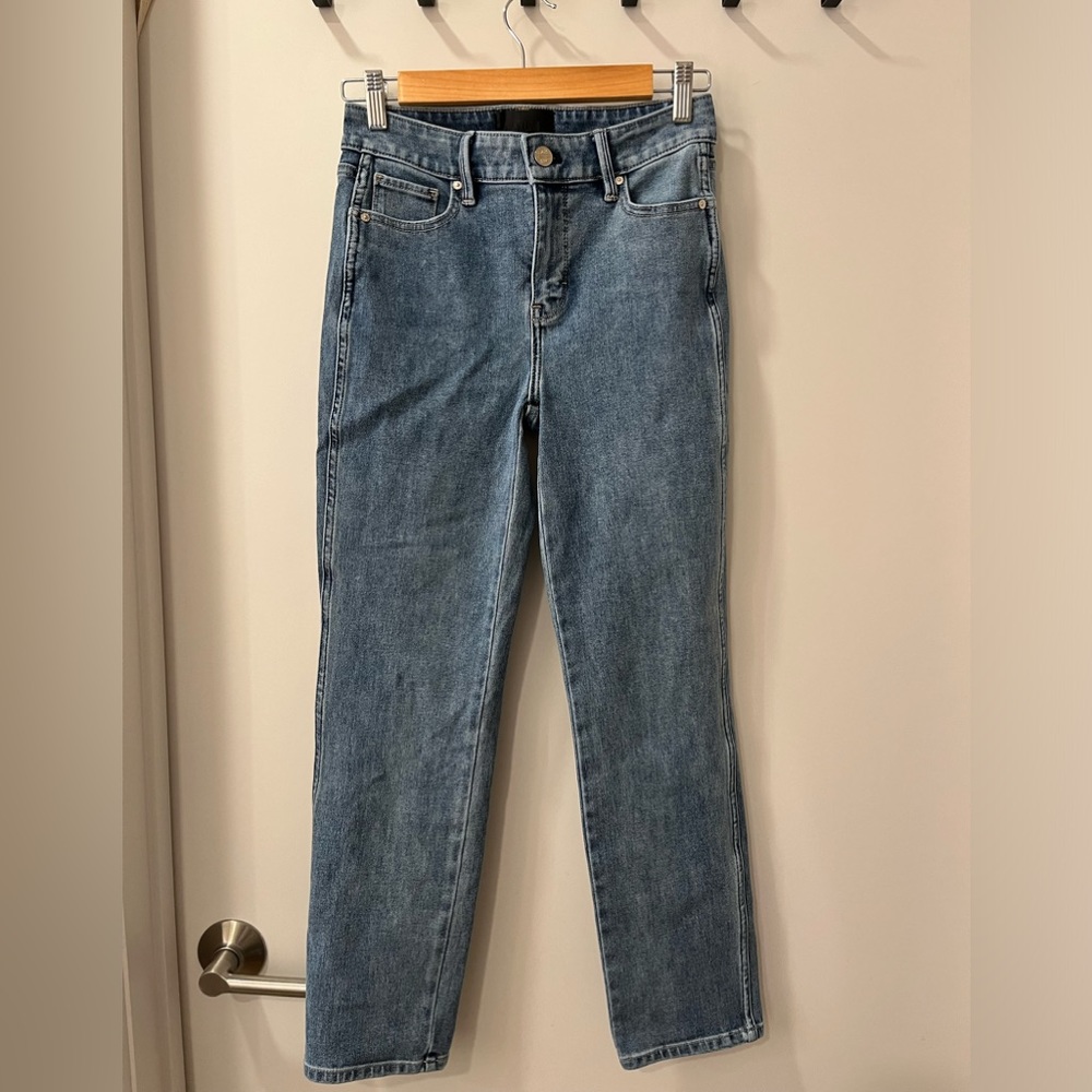 White House Black Market Slim Crop Jeans